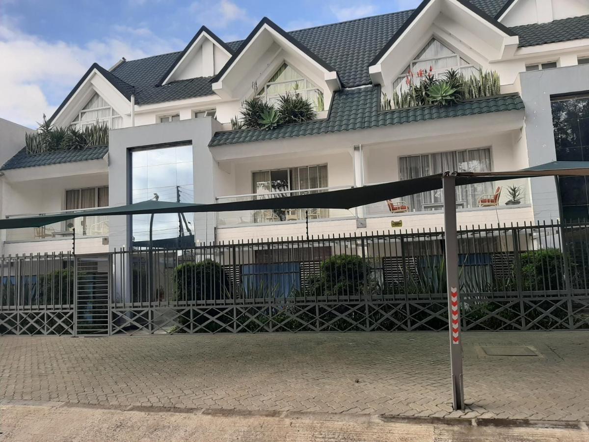 D2W Residency Suites Syokimau Екстер'єр фото